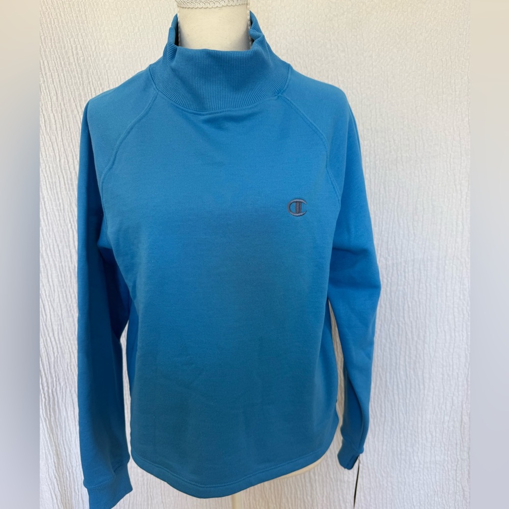 Champion Azure High-Neck Sweatshirt